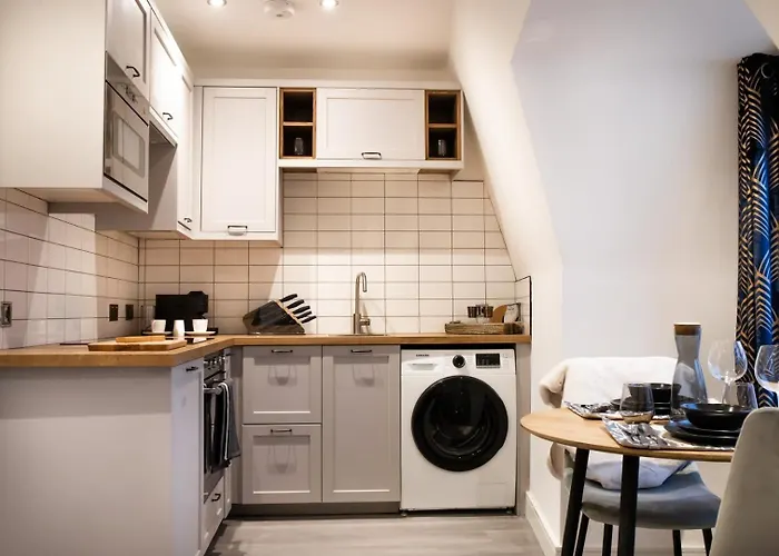 Kirkgate Suites - Majestic City Centre Apartment
